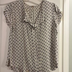 Fun 2 Fun Black and White Patterned Blouse